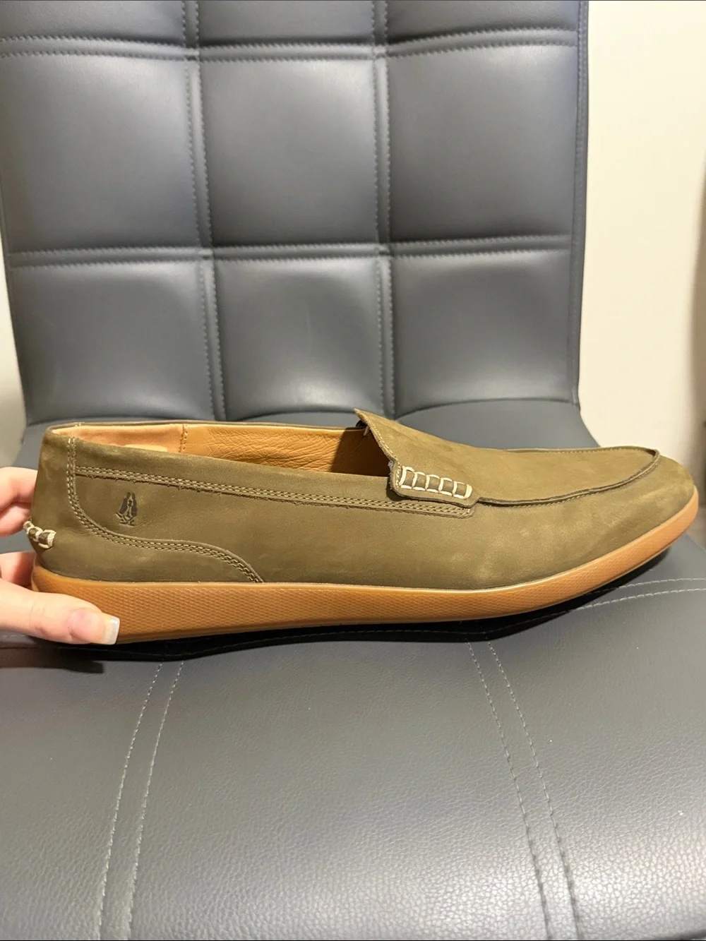 Men’s Hush Puppies Loafers Size 11 Wide